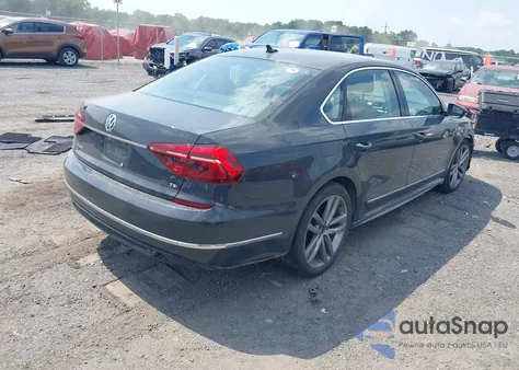 2017 Volkswagen Passat 1.8T R-Line from USA, damaged, VIN 1VWDT7A32HC048293